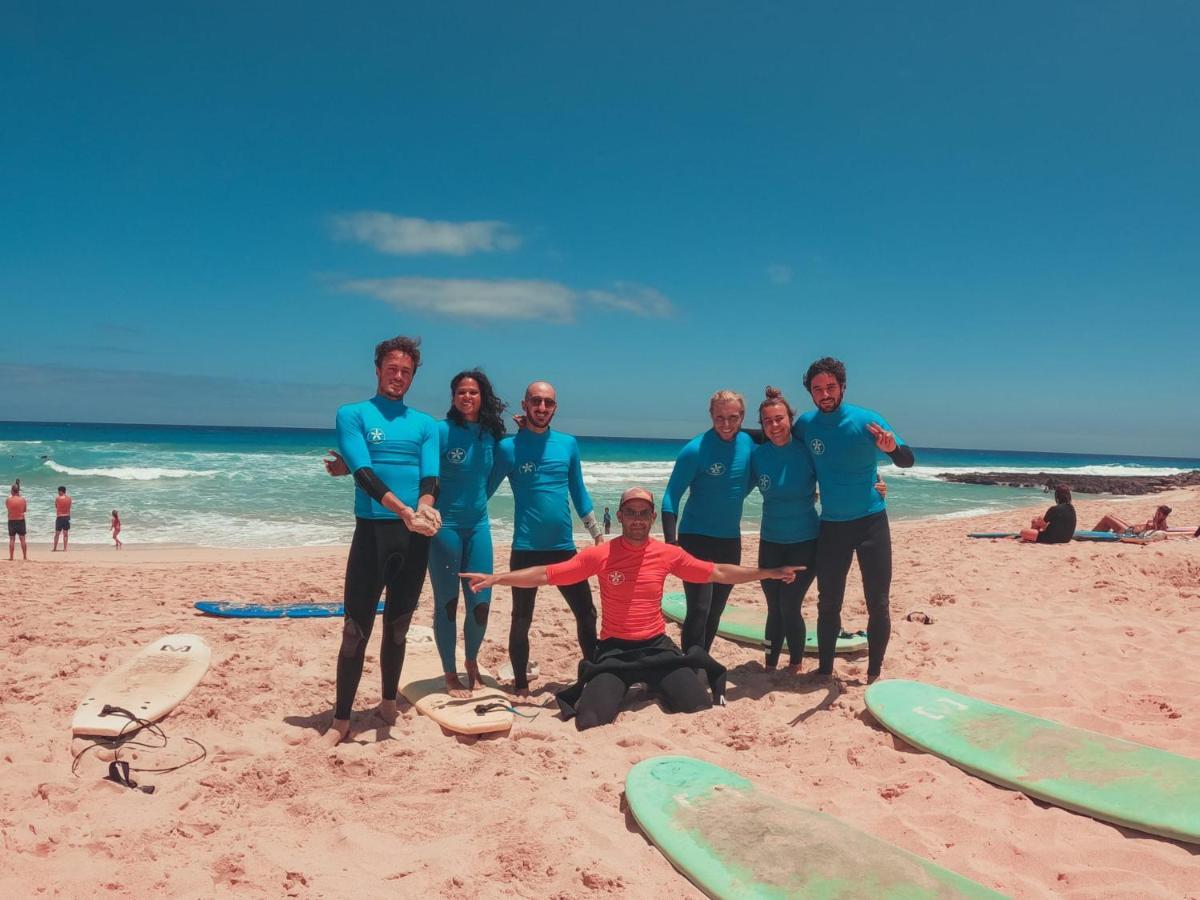 Хостел International Surf Camp Only Surf Корралехо Екстер'єр фото